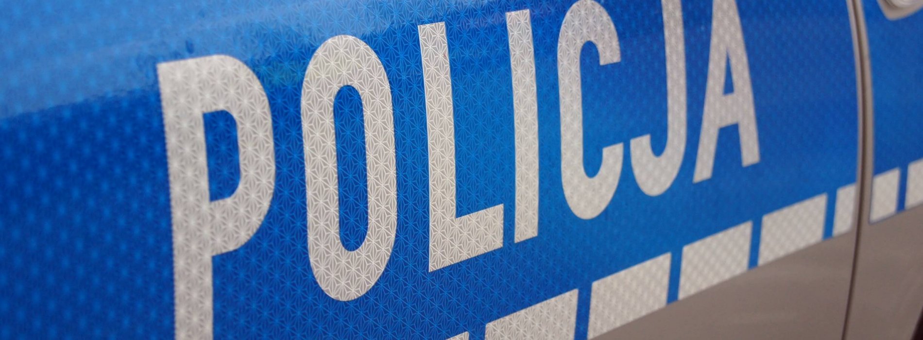 Policjanci z IV Komisariatu Policji w Krakowie zatrzymali 3 osoby podejrzewane o kradzież w taksówce